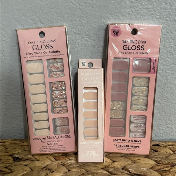 Other - Dashing Diva Gloss Ultra Shine Gel Palette